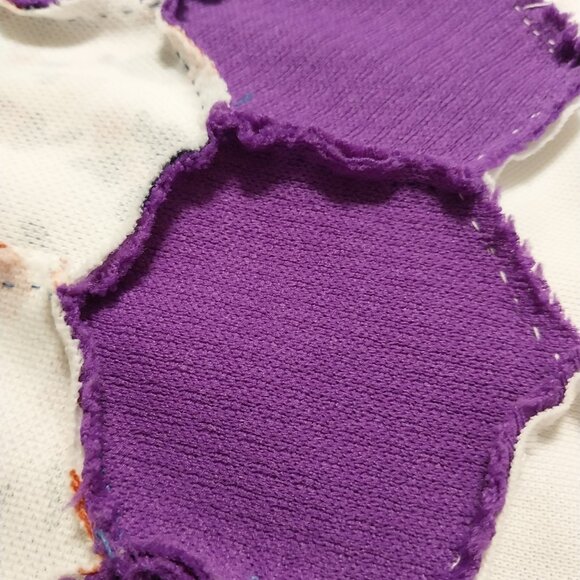 3746 Full Size Polyester Hand Stitched Quilt Top Hexagon Flowers. - Picture 5 of 8